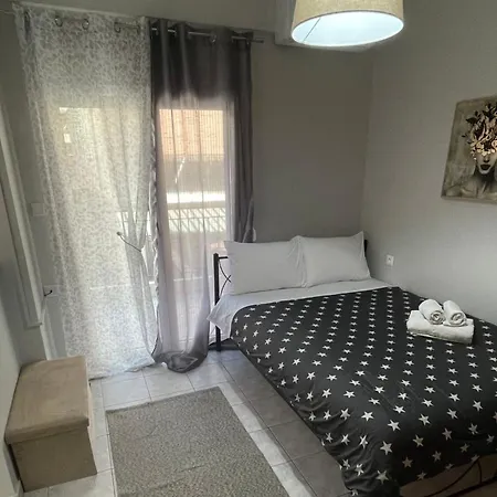 στο κέντρο της λάρισας Appartement *