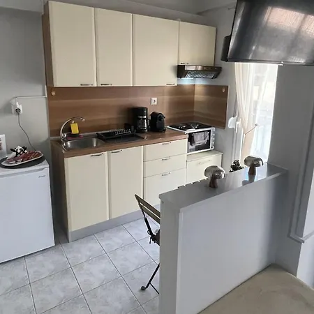 στο κέντρο της λάρισας Appartement